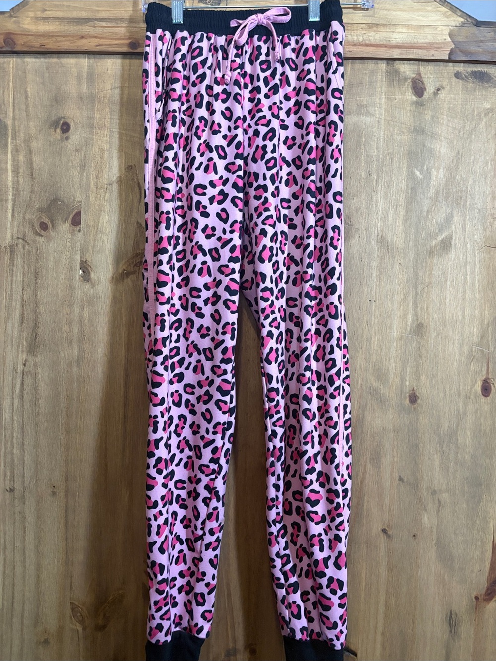 Women's Pink Leopard Print Lounge Leggings with Black Trim
